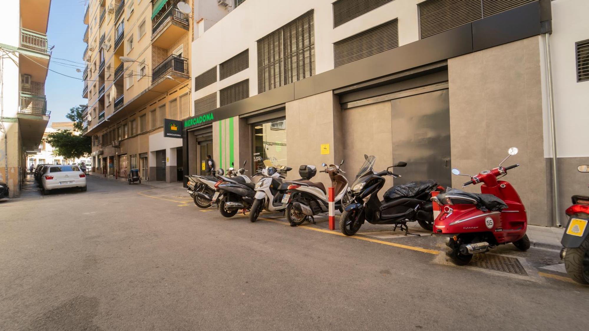 H&H Suite Oasis กรานาดา ภายนอก รูปภาพ